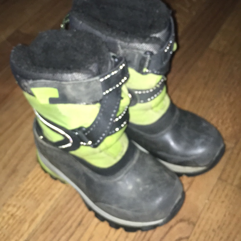 LAnds End green suede & black rubber winter boots